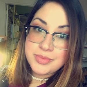 Meet your Posher, Monique